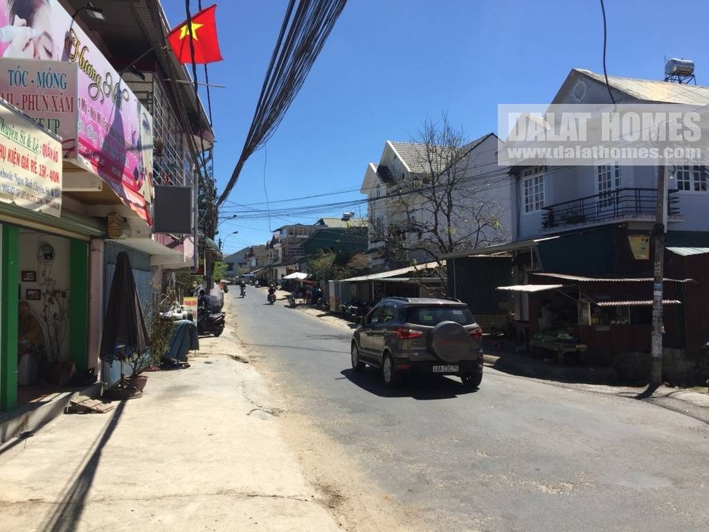 Đất liên kế mặt tiền đường Nguyễn Trung Trực Đà Lạt, đất nở hậu, thuận tiện kinh doanh, buôn bán