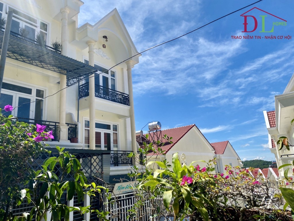 Bán căn nhà khu nghỉ dưỡng Golden Hill Đà Lạt