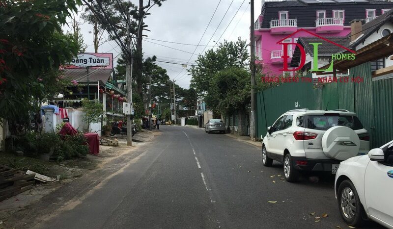 bán lô đất mặt tiền đường Huỳnh Thúc Kháng P3 Đà Lạt ngay trung tâm