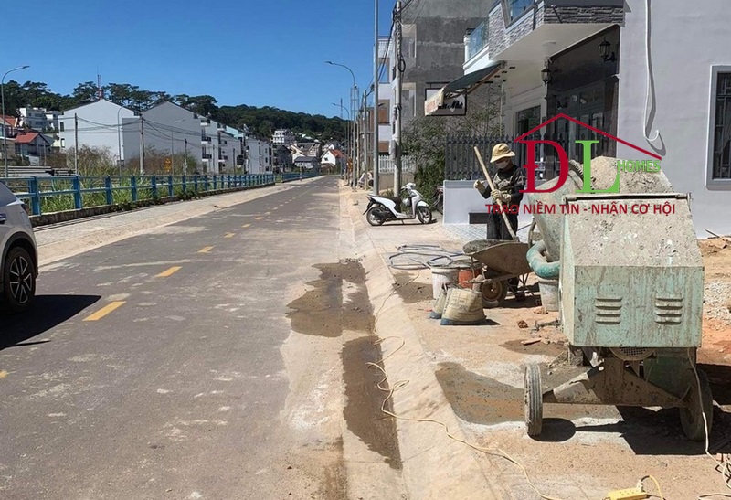 Bán đất ba mặt tiền KQH Phạm Hồng Thái Đà Lạt 180m2 kinh doanh tốt
