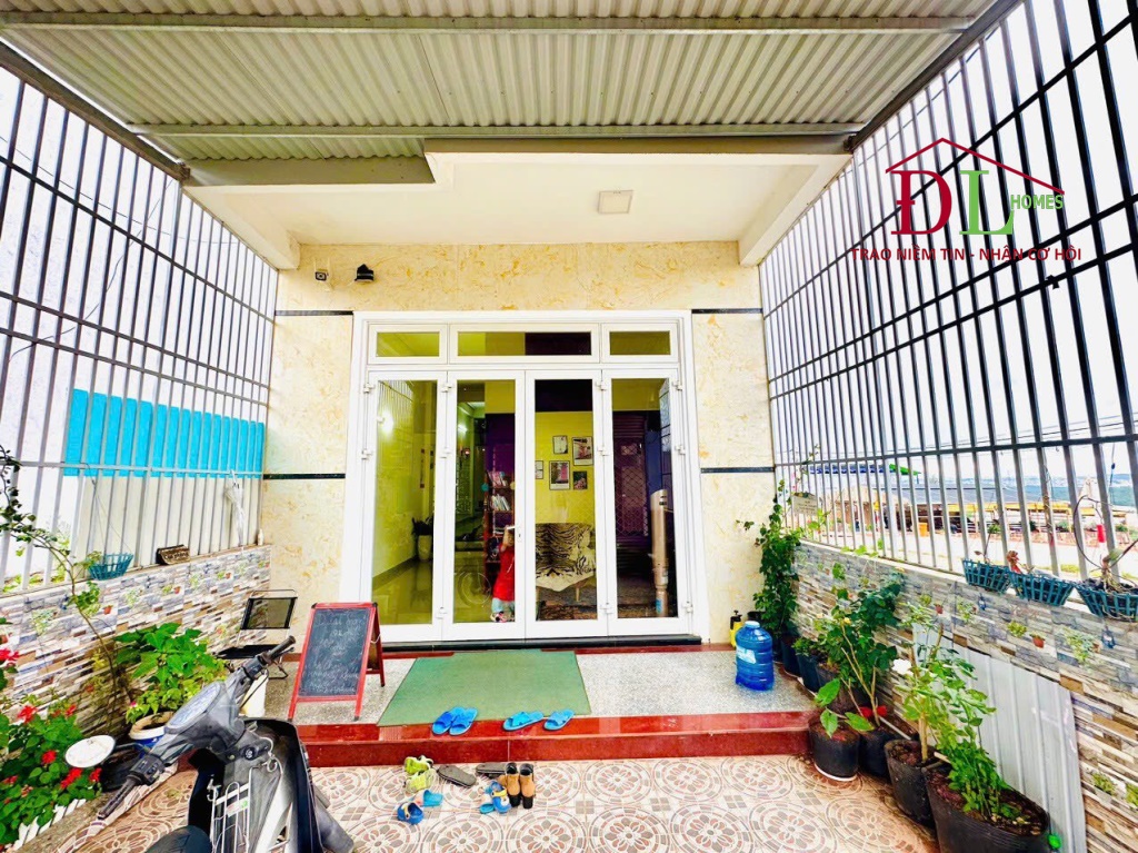 Bán nhà KQH Huỳnh Tấn Phát Đà Lạt 100m2 view thung lũng