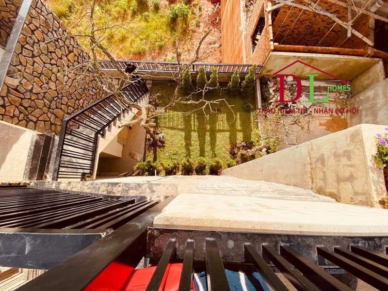 Bán biệt thự Cao Thắng Đà Lạt 252m2 thích hợp nghỉ dưỡng