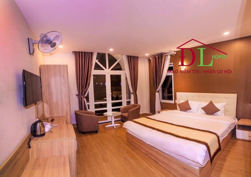 Bán khách sạn mặt tiền Trần Quang Khải Đà Lạt 257m2
