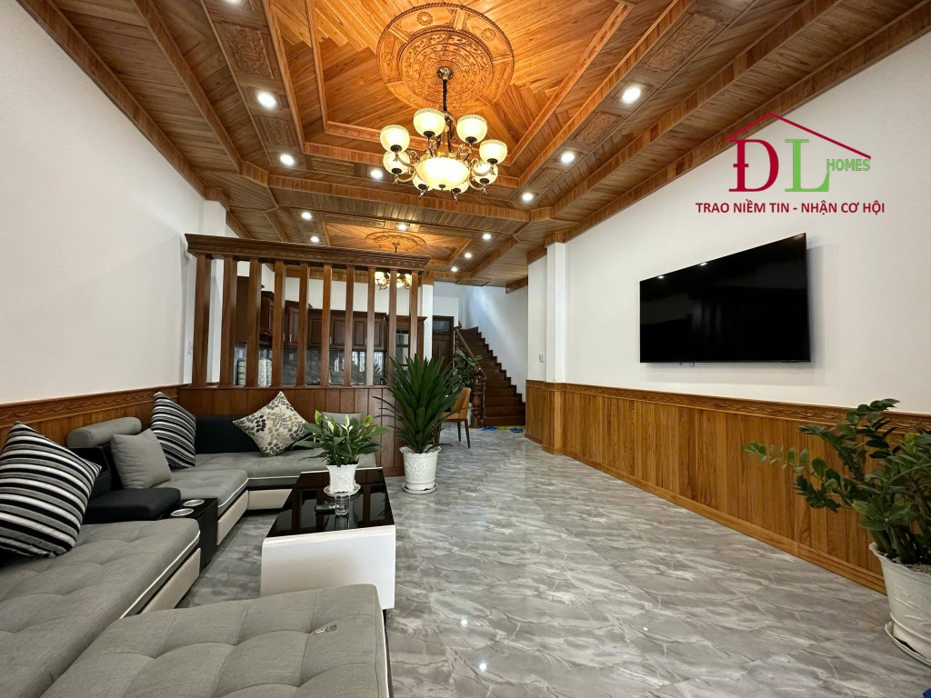 Bán nhà Nguyễn An Ninh P6 Đà Lạt mới hoàn thiện tiện kinh doanh