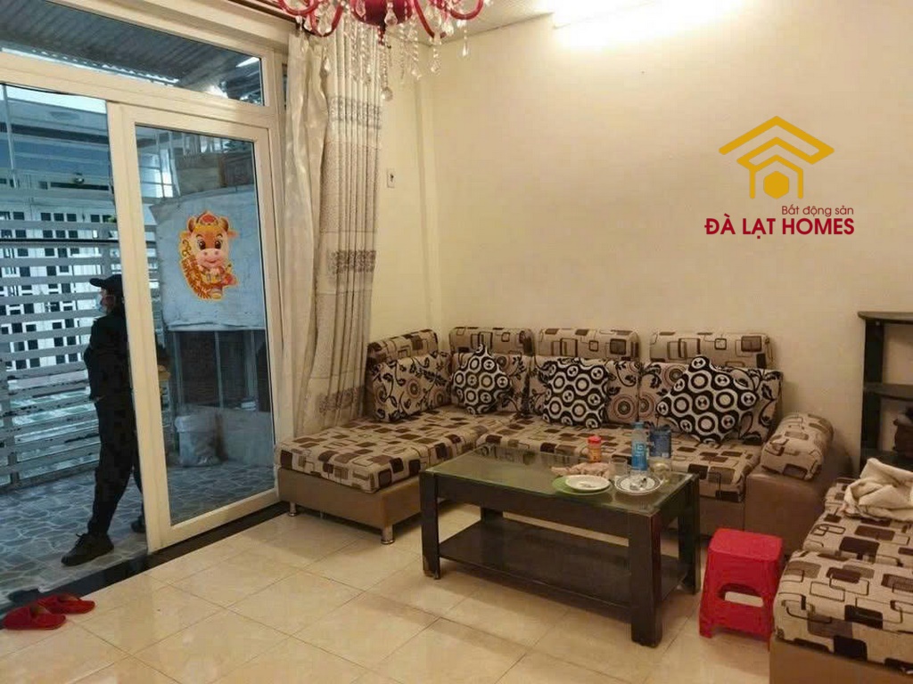 Bán nhà hai mặt tiền hẻm Đào Duy Từ phường 4 Đà Lạt 71m2 an cư lạc nghiệp