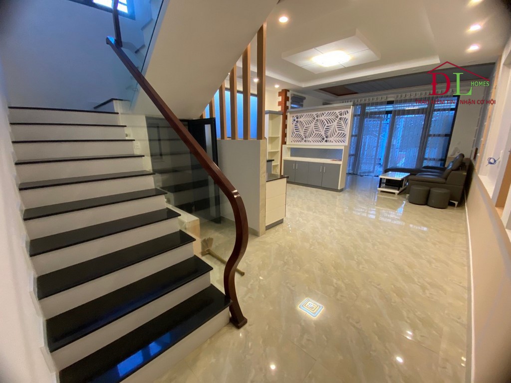 HẠ GIÁ Bán nhà 2 mặt tiền hẻm Nguyễn Siêu phường 7 Đà Lạt 96m2 an cư lạc nghiệp