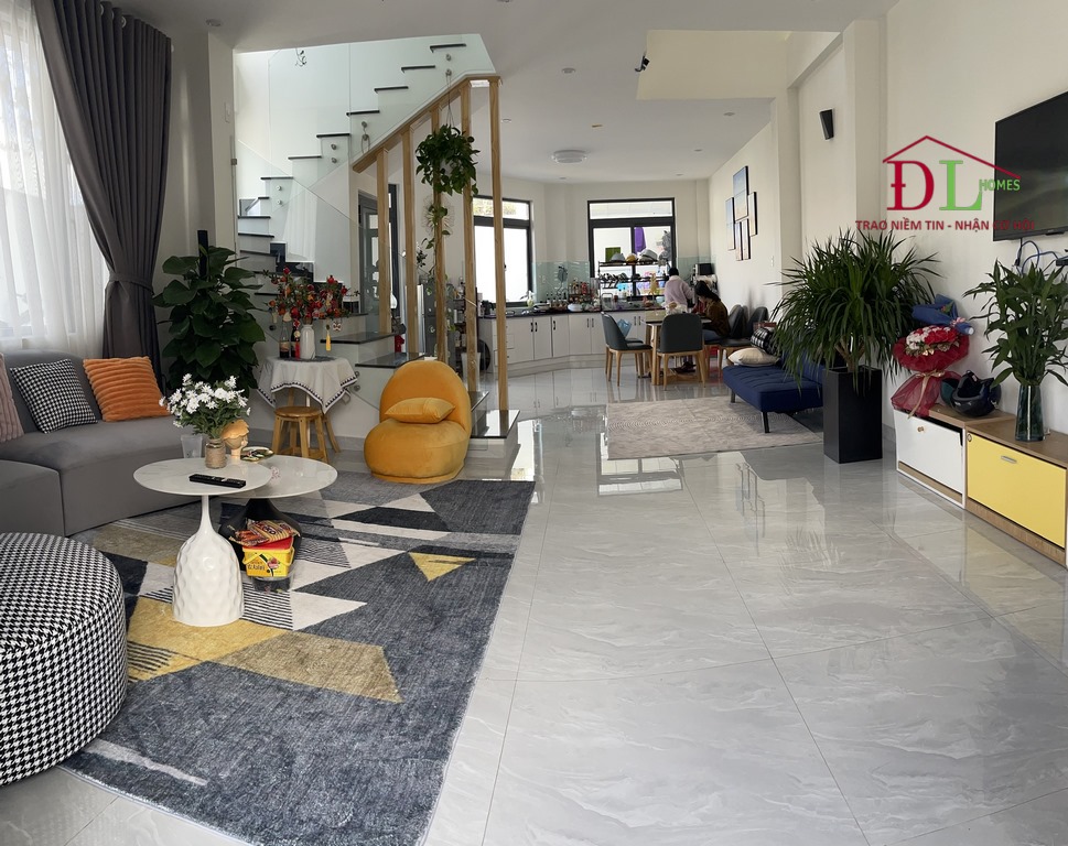 Cho thuê nhà 2 mặt tiền Ngô Quyền – Hai Bà Trưng P6 Đà Lạt