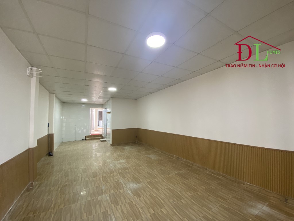 Bán nhà mặt tiền Yersin phường 10 Đà Lạt 96m2 kinh doanh