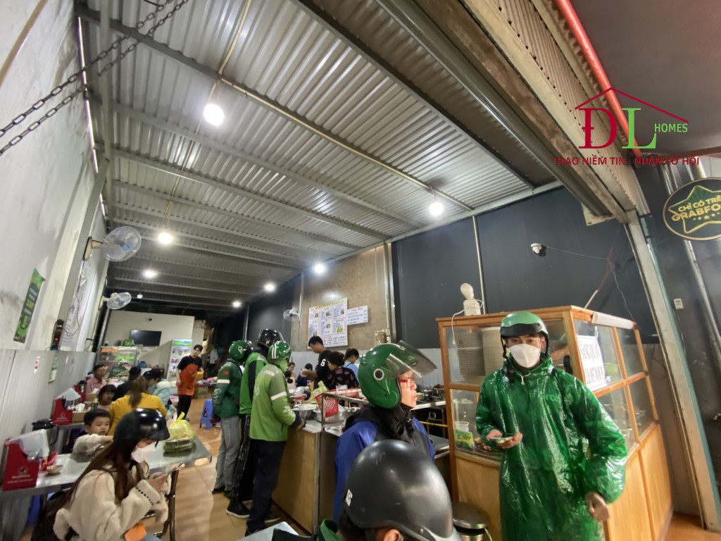 Sang quán ăn mặt tiền Hai Bà Trưng Phường 6 Đà Lạt 130m2