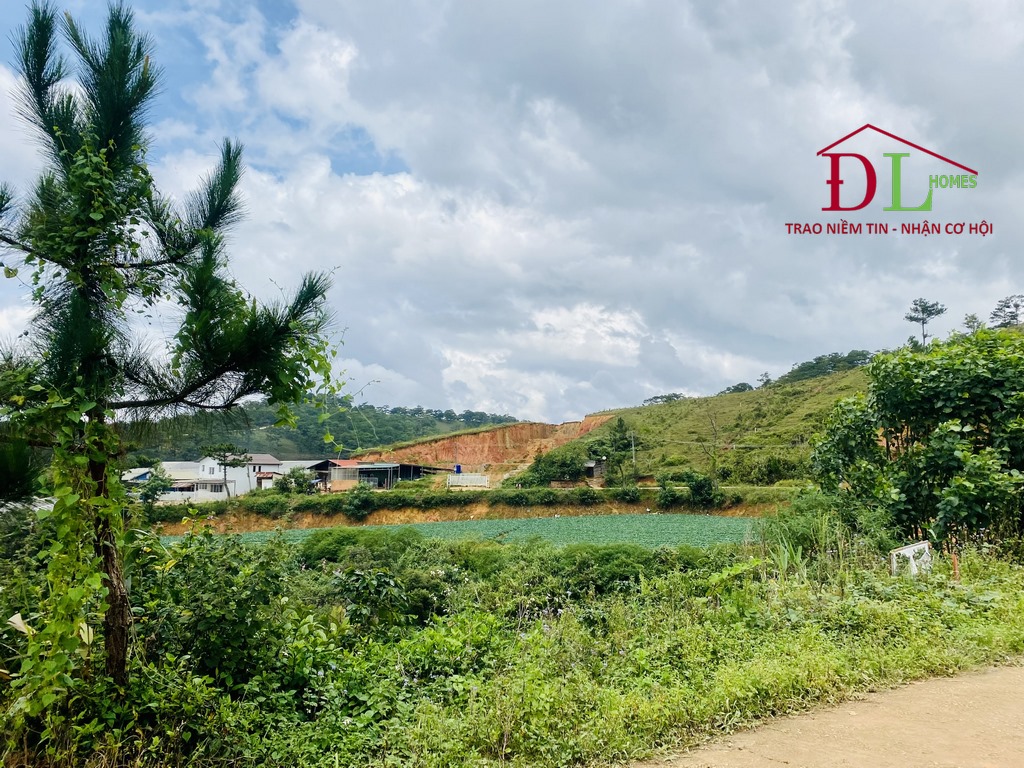 HẠ GIÁ Bán đất hai mặt tiền KQH Măng Lin Đà Lạt vuông vức view đẹp