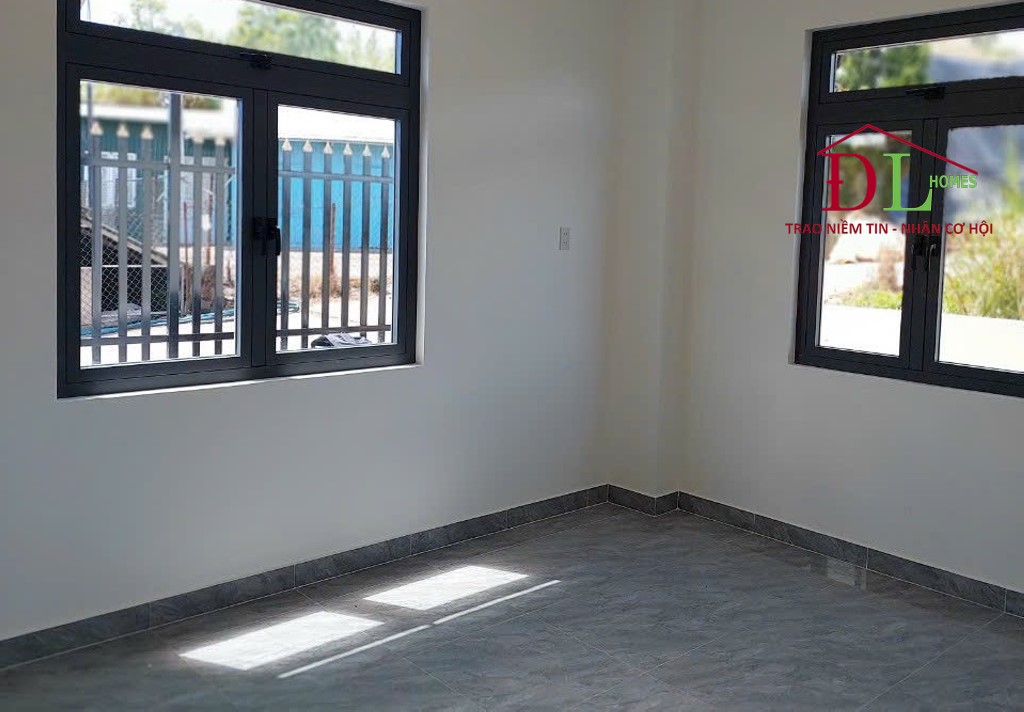 Bán nhà sân vườn Thái Phiên P12 Đà Lạt gần đường chính