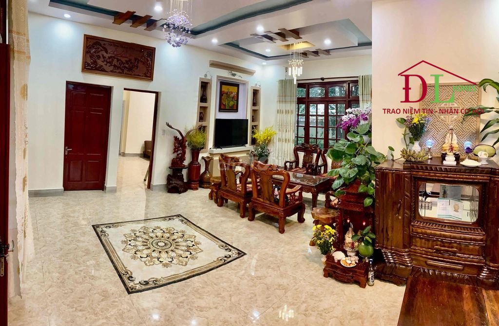 Cho thuê biệt thự sân vườn mặt tiền Lý Thường Kiệt p9 Đà Lạt