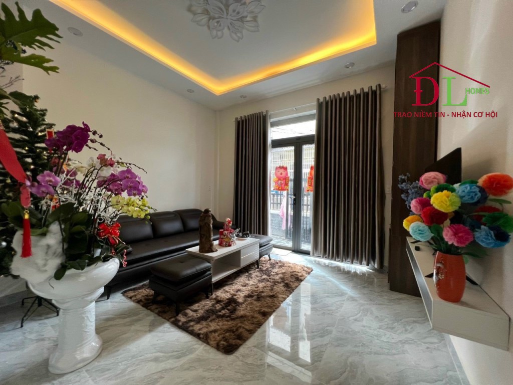 Bán biệt thự đường Lữ Gia phường 9 Đà Lạt thuận tiện an cư