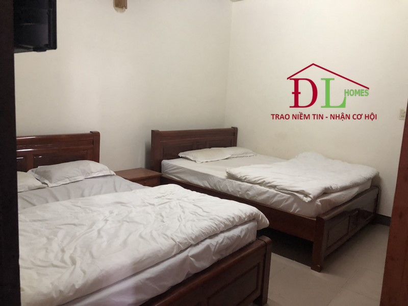 Bán khách sạn 2 mặt tiền Đào Duy Từ Đà Lạt tiện kinh doanh