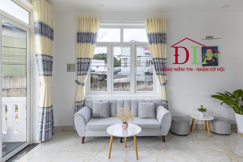 Bán khách sạn 2 mặt tiền Mai Anh Đào Đà Lạt tiện kinh doanh
