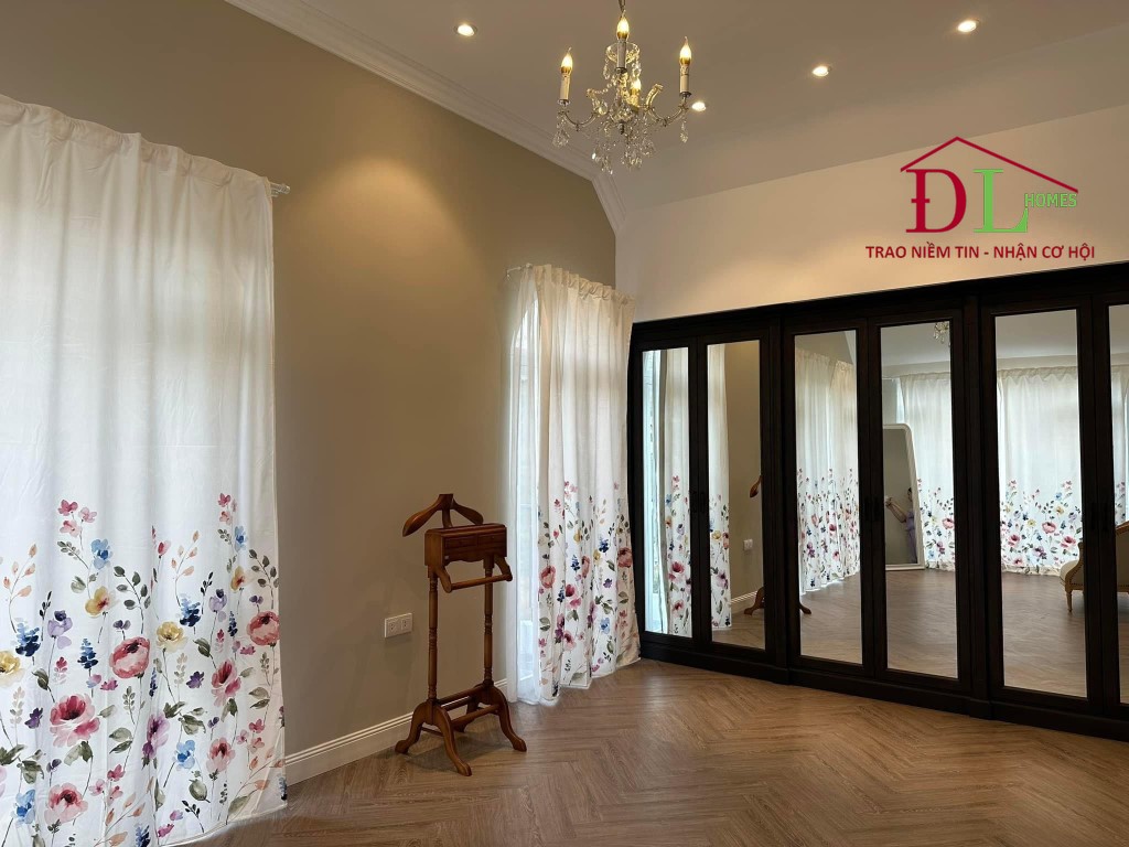 Bán biệt thự nghỉ dưỡng Măng Lin phường 7 Đà Lạt view thung lũng