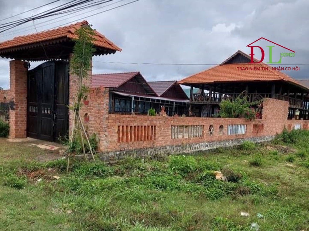 Bán đất tặng nhà gỗ mặt tiền QL27 Đức Trọng thích hợp đầu tư