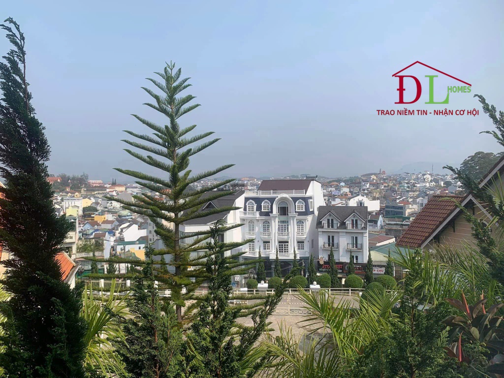 Bán đất tặng nhà Nguyễn Văn Trỗi p1 Đà Lạt ngay trung tâm