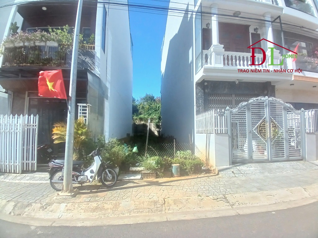 Bán đất 2 mặt tiền KQH Phạm Hồng Thái phường 10 Đà Lạt kinh doanh tốt