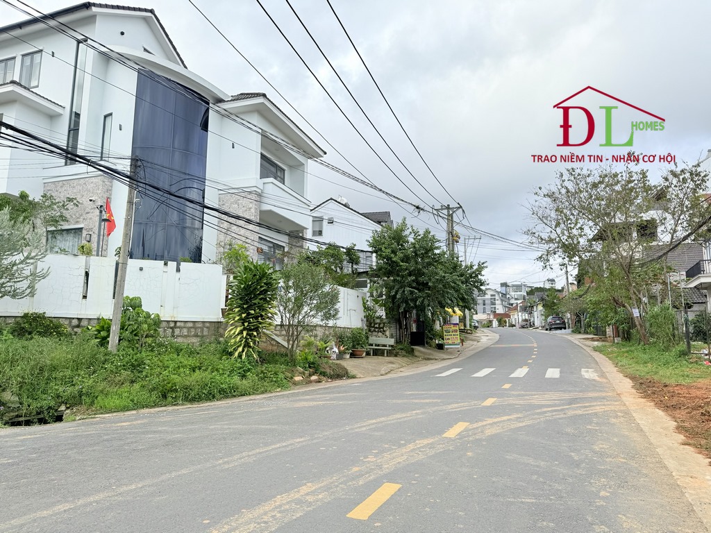 Bán đất 2 mặt tiền – Quỹ đất lớn hiếm có trung tâm Đà Lạt 2.106m² 