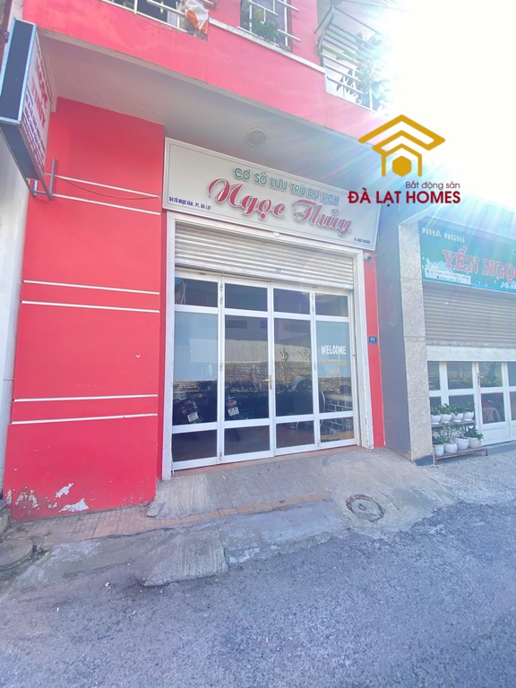 Bán nhà Tô Ngọc Vân, Phan Đình Phùng kinh doanh lưu trú mặt tiền view thoáng trung tâm Đà Lạt.