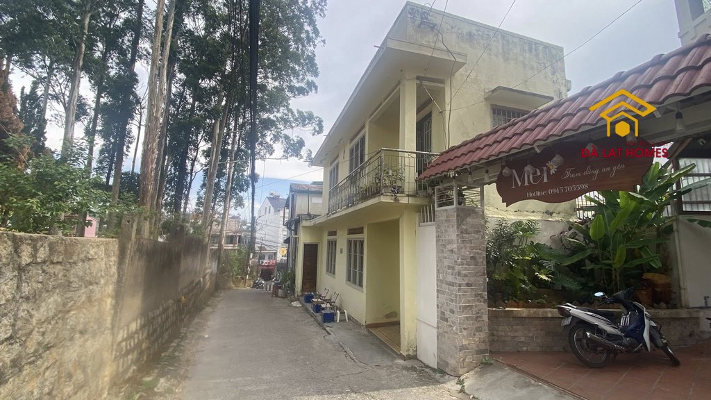 Bán nhà Mai Hoa Thôn Đà Lạt, view thoáng thích hợp an cư